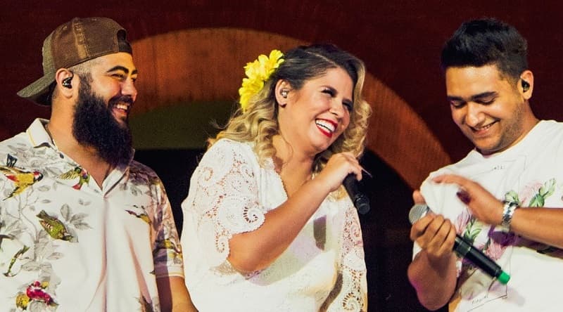 https://api.paranaibafm.com.br/mundo-dos-artistas/noticias/marilia-mendonca-lanca-musica-com-henrique-juliano/attachment/marilia-9/