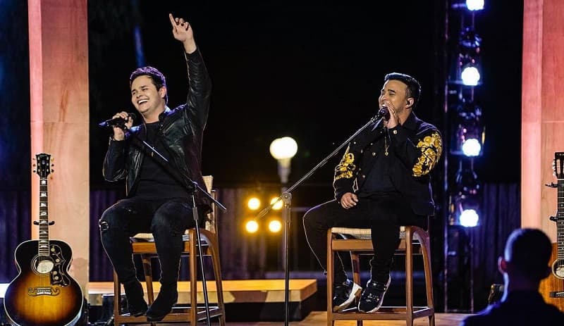 https://api.paranaibafm.com.br/mundo-dos-artistas/noticias/matheus-e-kauan-gravam-dvd-em-goiania/attachment/1-158/