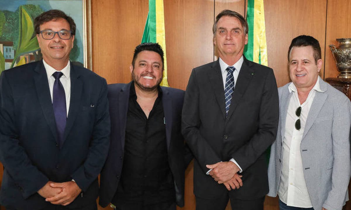 https://api.paranaibafm.com.br/mundo-dos-artistas/bruno-e-marrone-sao-declarados-embaixadores-do-turismo-brasileiro/attachment/bruno-e-marrone-embaixadores/