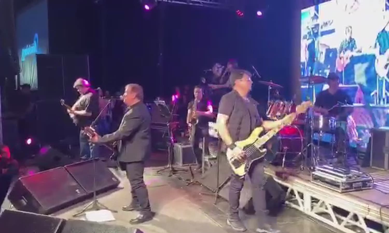 https://api.paranaibafm.com.br/mundo-dos-artistas/amado-batista-traz-show-emocionante-a-uberlandia/attachment/amado-batista-2/