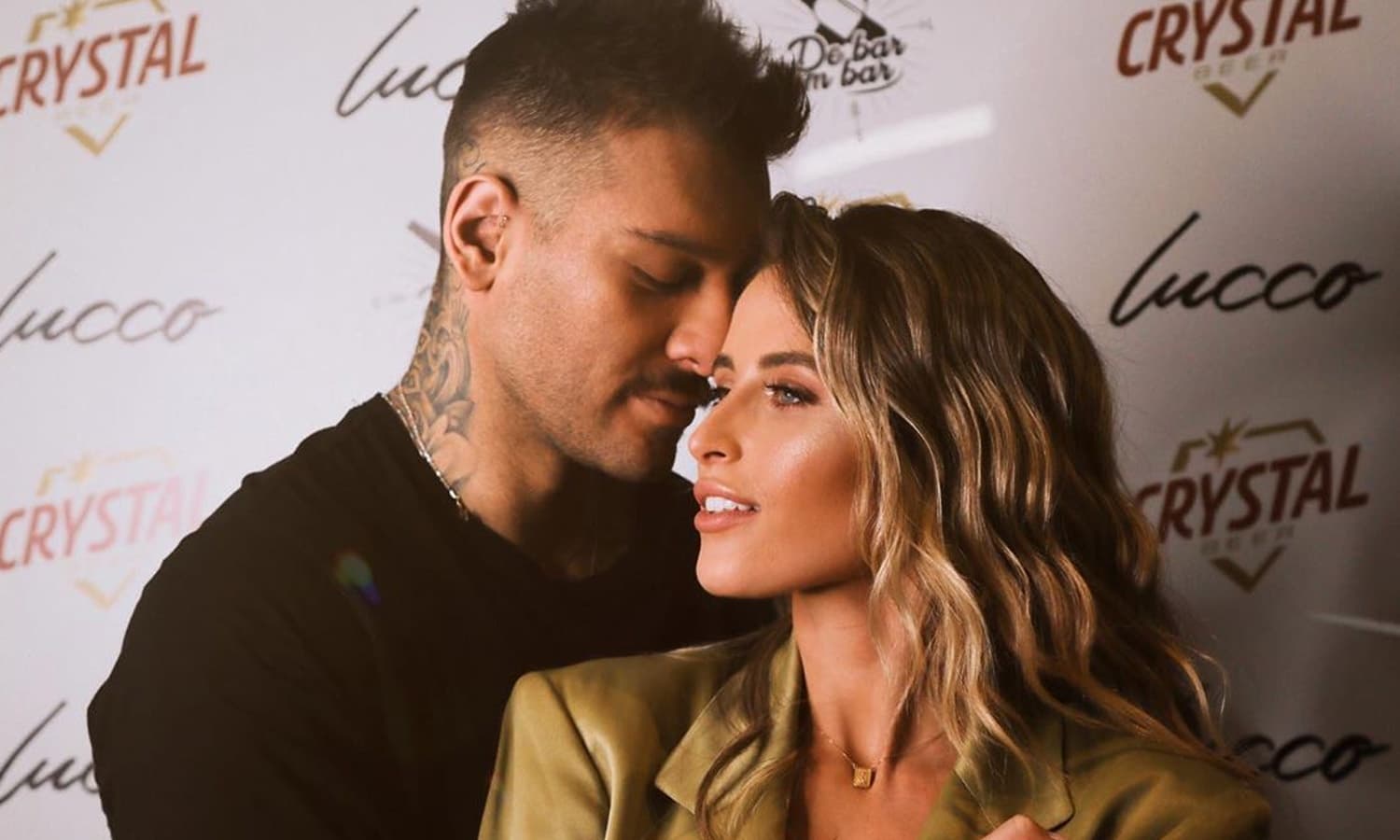 https://api.paranaibafm.com.br/mundo-dos-artistas/dupla-perfeita-lucas-lucco-renova-votos-de-noivado-com-lorena-carvalho/attachment/lucas-lorena/