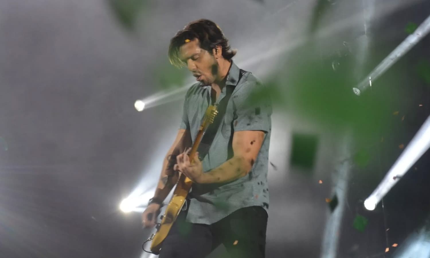 https://api.paranaibafm.com.br/mundo-dos-artistas/luan-santana-faz-showzao-para-comemorar-aniversario-de-29-anos/attachment/luan-santana-4-2/