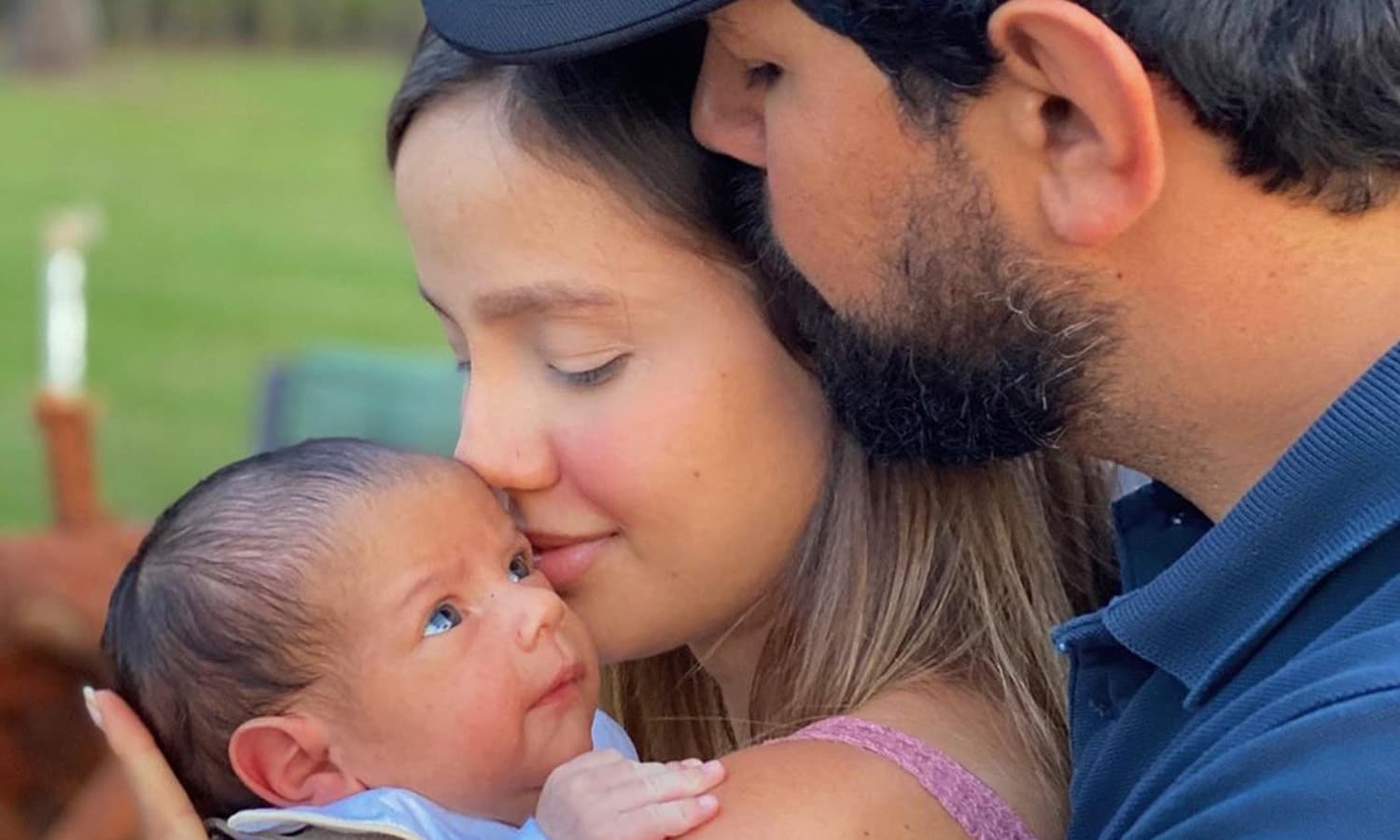 https://api.paranaibafm.com.br/mundo-dos-artistas/sorocaba-compartilha-clique-com-filho-e-mulher-theo-chama-a-atencao/attachment/sorocaba-biah-theo/