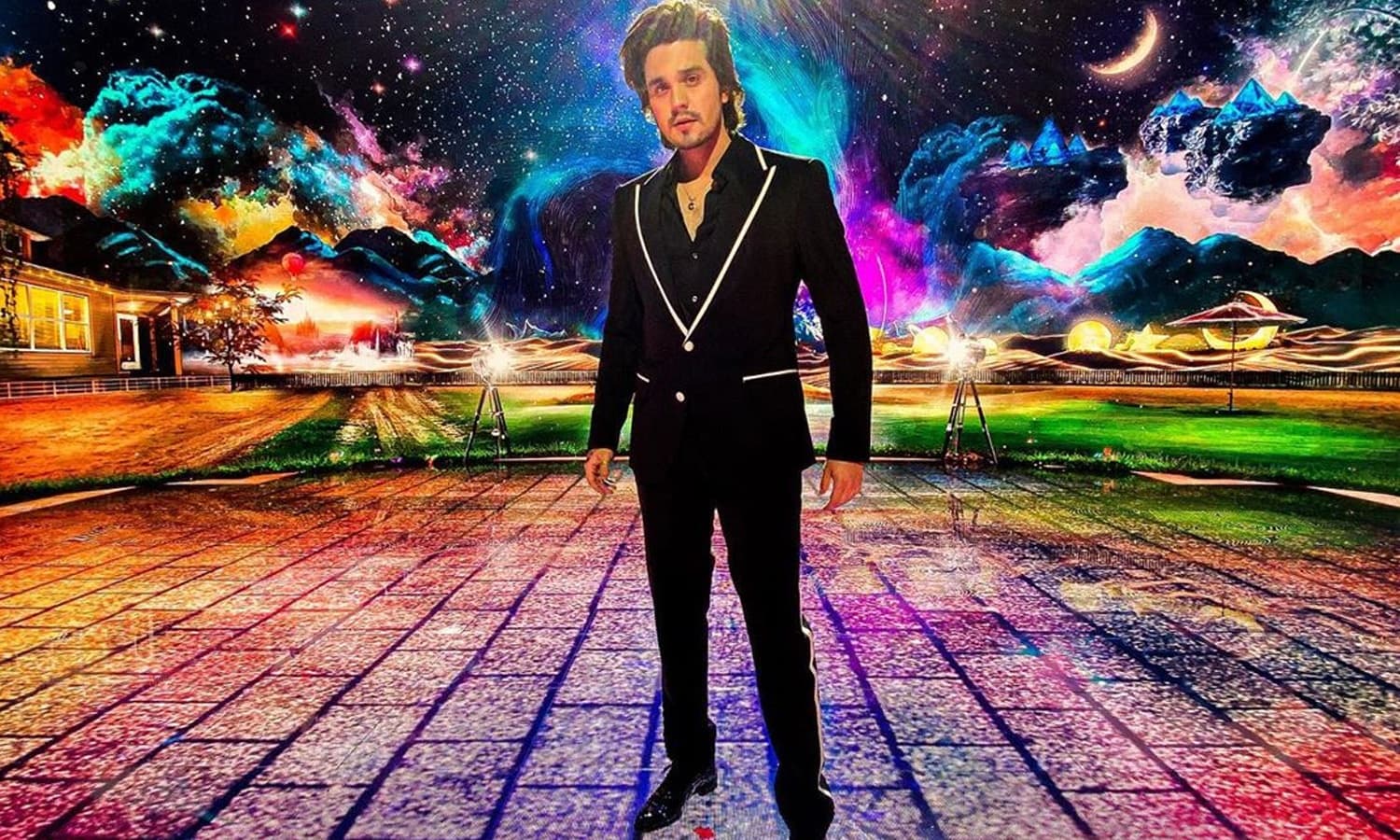 https://api.paranaibafm.com.br/mundo-dos-artistas/disco-de-ouro-luan-santana-comemora-bons-numeros-da-faixa-asas/attachment/luan-santana-asas-disco-de-ouro/