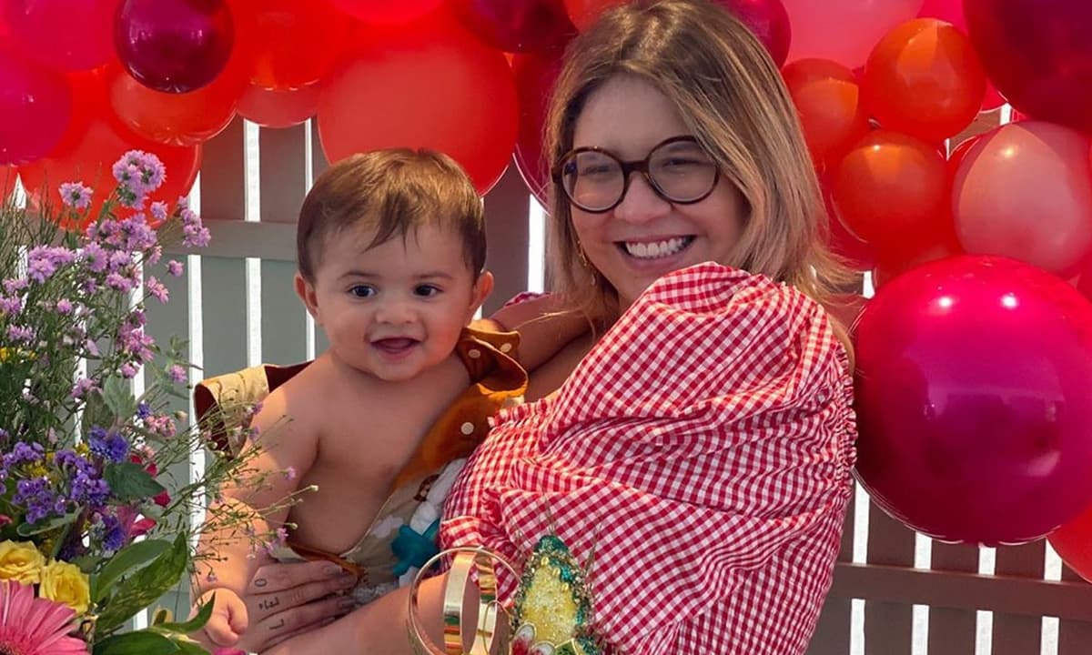 https://api.paranaibafm.com.br/mundo-dos-artistas/segunda-voz-leo-cantarola-e-marilia-mendonca-brinca-com-reacao-do-filho/attachment/marilia-leo-canto/