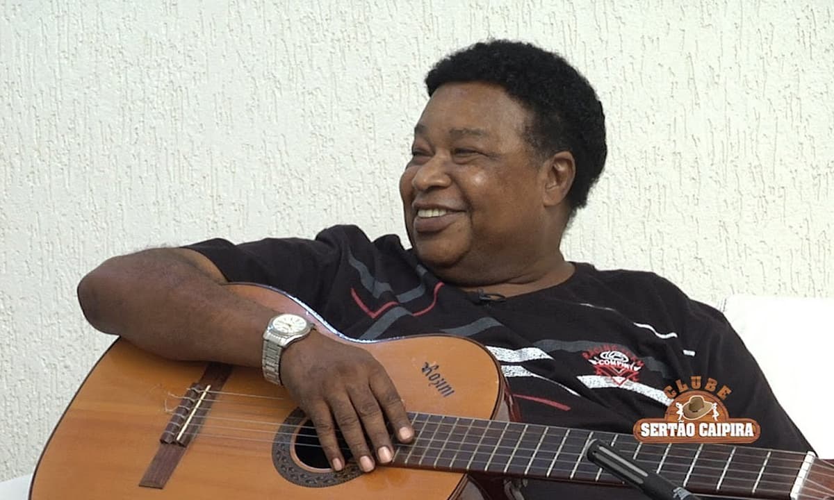https://api.paranaibafm.com.br/mundo-dos-artistas/morre-ronaldo-adriano-o-lendario-compositor-letinho-aos-70-anos/attachment/ronaldo-adriano/