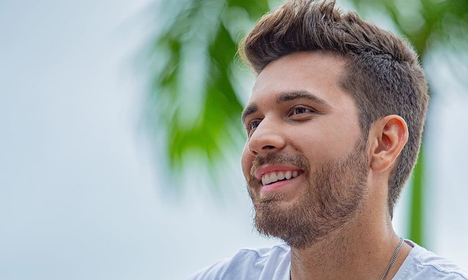 https://api.paranaibafm.com.br/mundo-dos-artistas/gustavo-mioto-ve-desgaste-do-formato-live-e-aposta-em-shows-drive-in/attachment/gustavo-mioto-lives/