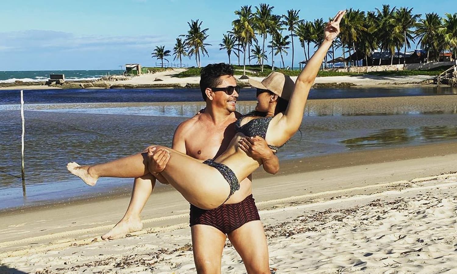 https://api.paranaibafm.com.br/mundo-dos-artistas/maraisa-e-fabricio-marques-terminam-e-cantor-se-manifesta-amigos/attachment/fabricio-maraisa-termino/