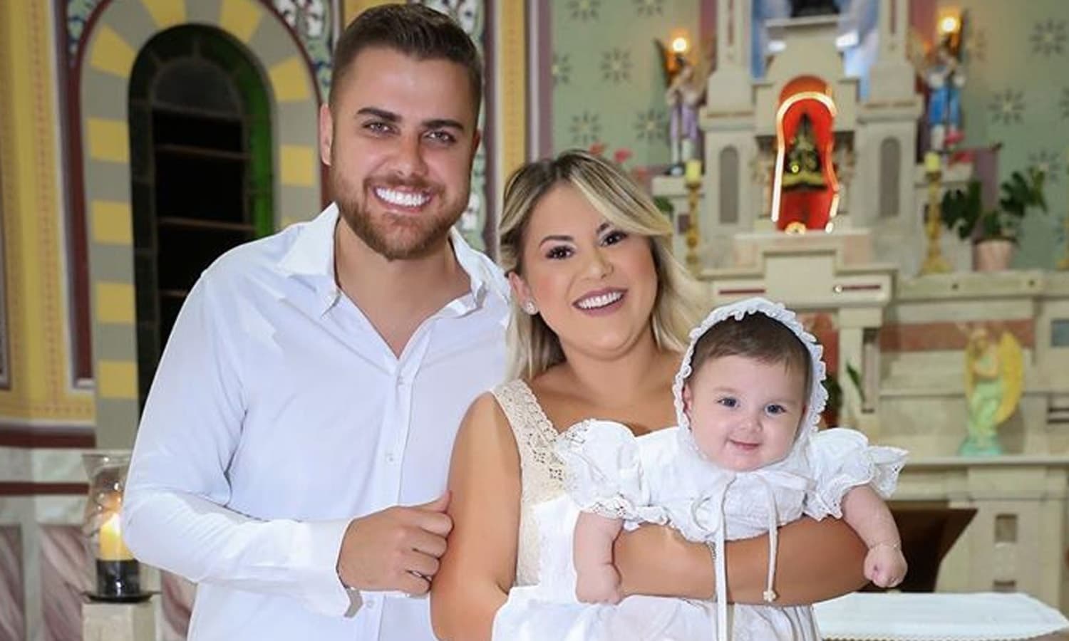 https://api.paranaibafm.com.br/mundo-dos-artistas/ze-neto-e-natalia-toscano-batizam-a-pequena-angelina-em-sp/attachment/ze-neto-batiza/