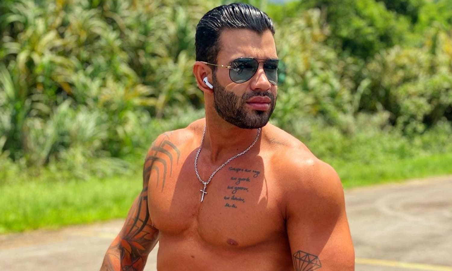 https://api.paranaibafm.com.br/mundo-dos-artistas/gusttavo-lima-aparece-em-momento-sofrencia-e-fas-apontam-saudade/attachment/gusttavo-lima-10/