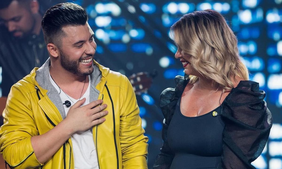 https://api.paranaibafm.com.br/mundo-dos-artistas/marilia-mendonca-ganha-mimo-de-murilo-huff-e-comemora-chiquerrima/attachment/marilia-mendonca-murilo-huff/