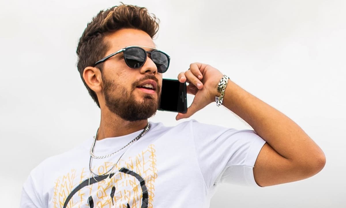 https://api.paranaibafm.com.br/mundo-dos-artistas/gustavo-mioto-desabafa-sobre-dificuldade-para-produzir-na-quarentena/attachment/mioto-quarentena/