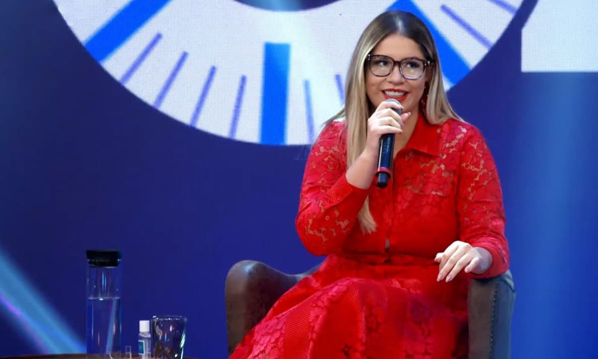 https://api.paranaibafm.com.br/mundo-dos-artistas/marilia-mendonca-revela-que-conhecia-bill-do-bbb-foi-meu-seguranca/attachment/marilia-mendonca-altas-horas-2/