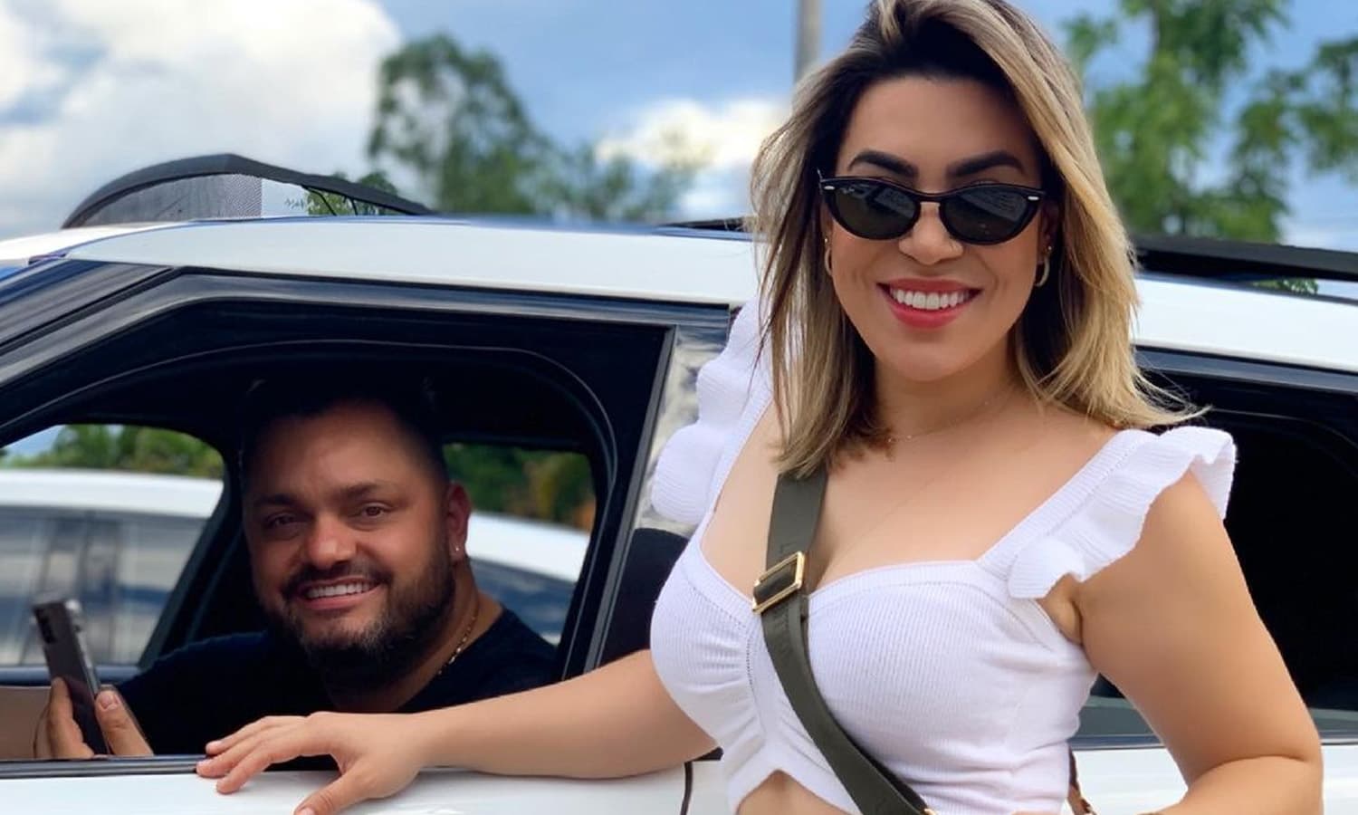 https://api.paranaibafm.com.br/mundo-dos-artistas/pet-estraga-chave-de-carro-de-r-700-mil-e-naiara-azevedo-lamenta-deu-ruim/attachment/naiara-azevedo-estraga-chave/