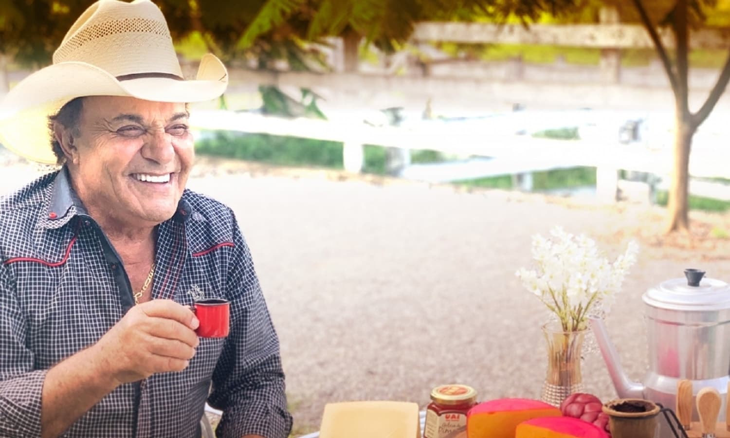 https://api.paranaibafm.com.br/mundo-dos-artistas/gino-e-internado-com-covid-19-mas-apresenta-boa-recuperacao/attachment/gino-internado-1/