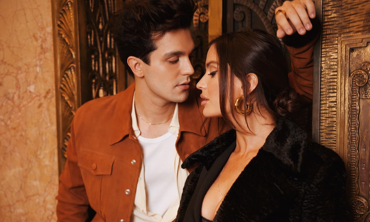 https://api.paranaibafm.com.br/mundo-dos-artistas/clima-entre-luan-santana-e-nova-morena-esquenta-em-gravacao-veja-fotos/attachment/luan-santana-natalia-barulich/