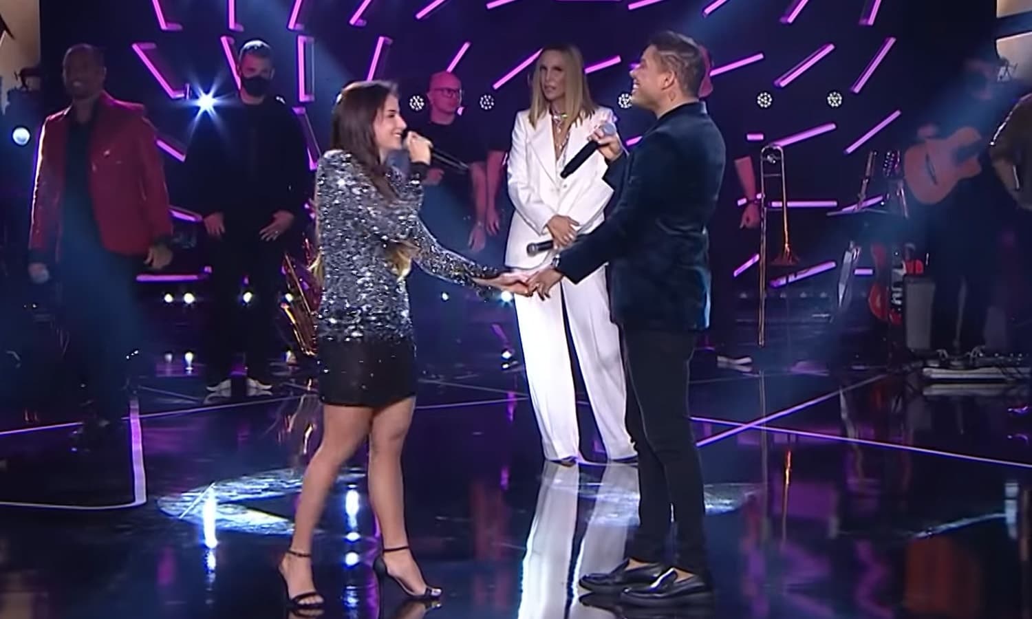 https://api.paranaibafm.com.br/mundo-dos-artistas/gabi-martins-e-tierry-se-apresentam-ao-vivo-apos-terminarem-namoro/attachment/tierry-gabi-martins/