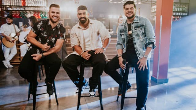https://api.paranaibafm.com.br/mundo-dos-artistas/ze-neto-e-cristiano-gravam-cancao-romantica-com-cantor-dilsinho/attachment/dilsinho-3/
