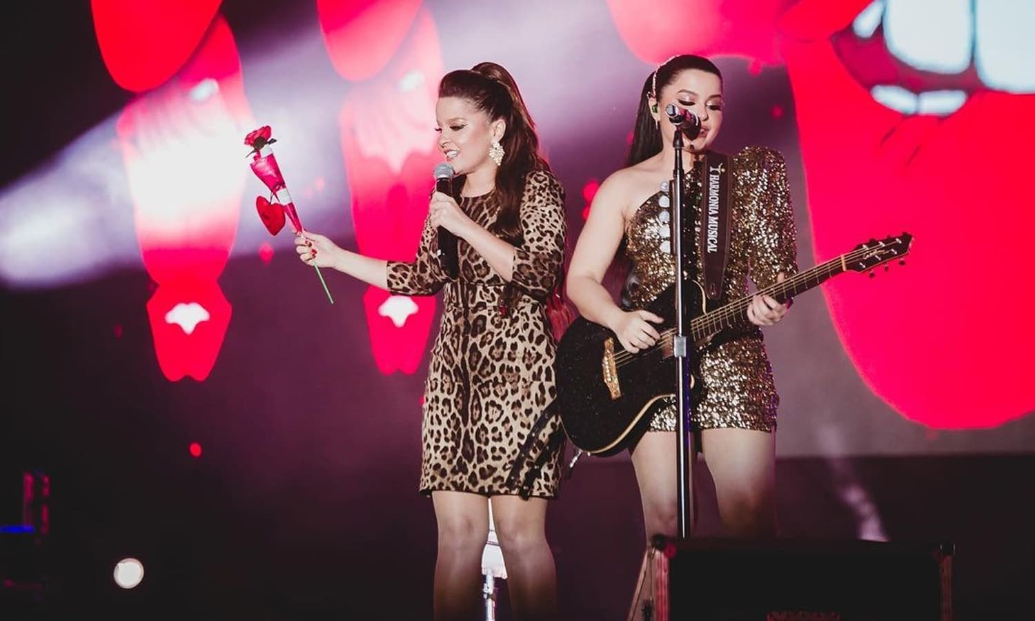 https://api.paranaibafm.com.br/mundo-dos-artistas/vergonha-zero-maiara-solta-o-verbo-em-show-apos-termino-com-fernando/attachment/maiara-maraisa-balneario-camboriu/