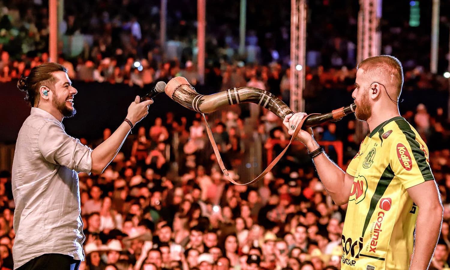 https://api.paranaibafm.com.br/mundo-dos-artistas/ze-neto-e-cristiano-doam-cache-de-show-em-sao-paulo-para-hospital-em-rio-preto/attachment/ze-neto-e-cristiano-doacao-show-1/