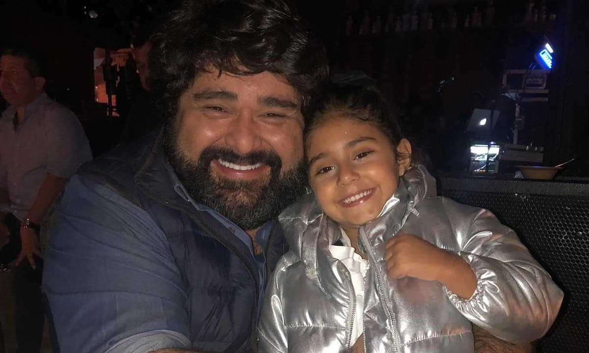 https://api.paranaibafm.com.br/mundo-dos-artistas/julia-menotti-filha-de-fabiano-rouba-a-cena-em-show-da-dupla-em-barretos/attachment/fabiano-e-julia/