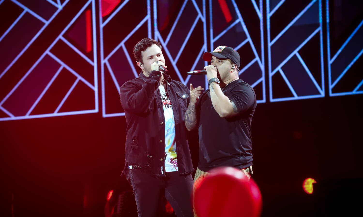 https://api.paranaibafm.com.br/mundo-dos-artistas/matheus-e-kauan-apostam-na-mistura-de-sertanejo-e-carnaval-ja-puxamos-trio/attachment/matheus-e-kauan-7/