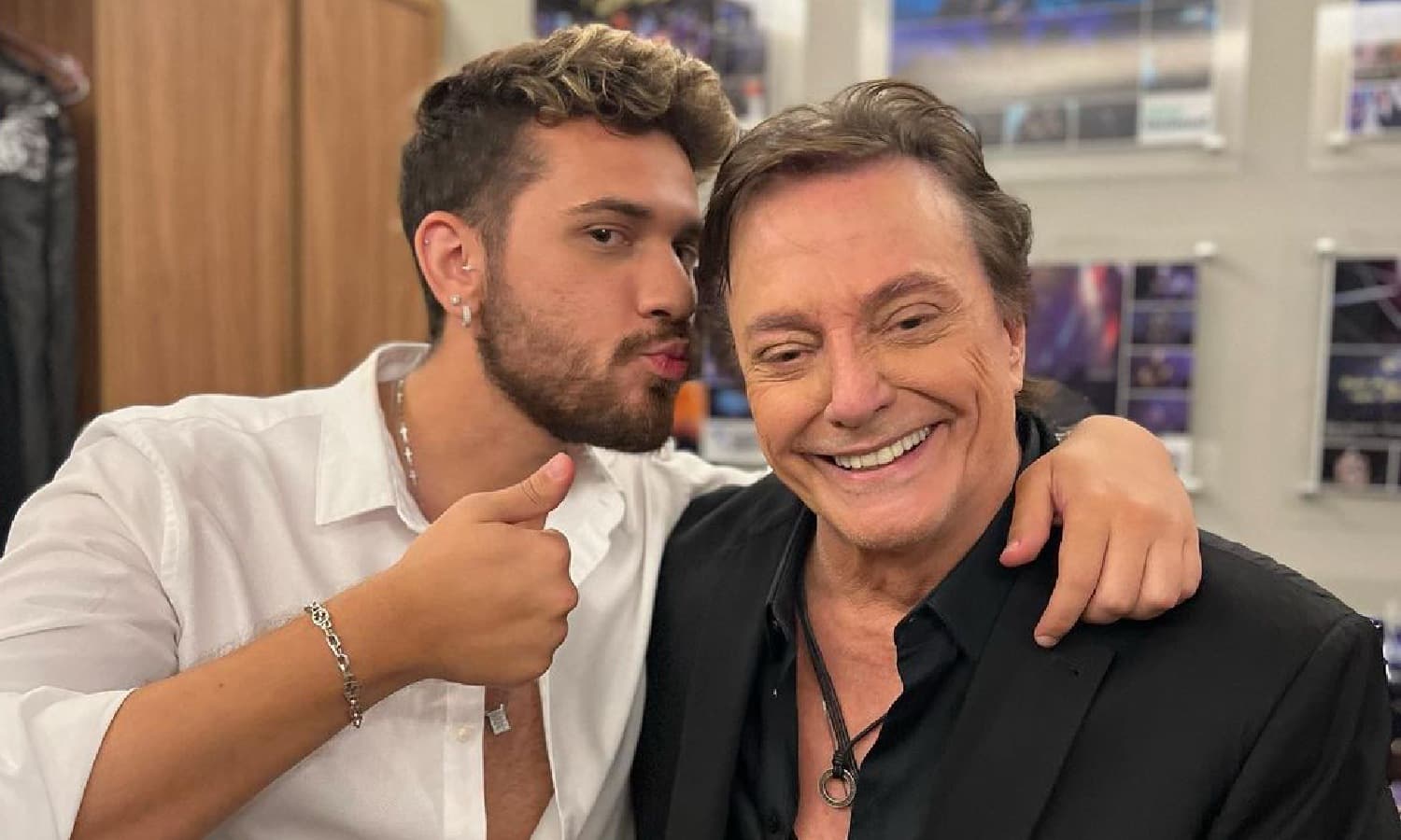 https://api.paranaibafm.com.br/mundo-dos-artistas/gustavo-mioto-e-convidado-por-fabio-jr-para-cantarem-juntos-em-show/attachment/novo-projeto-47/