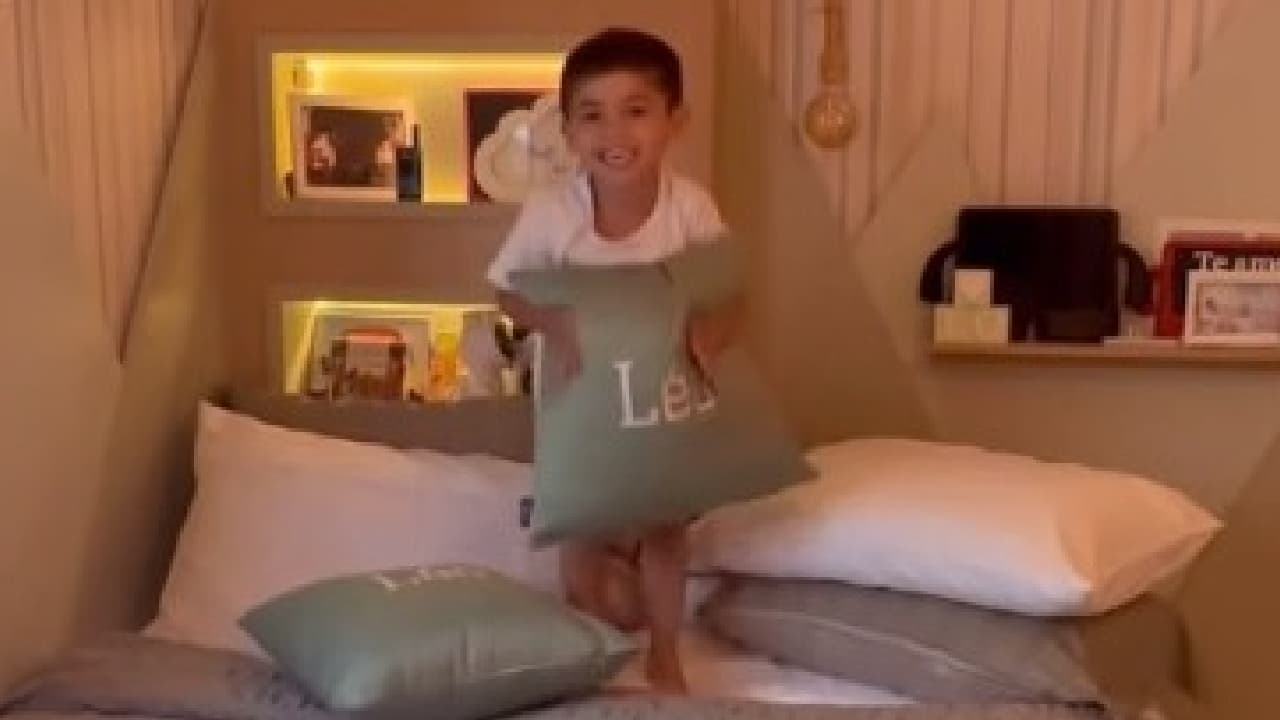 https://api.paranaibafm.com.br/mundo-dos-artistas/filho-de-marilia-mendonca-e-murilo-huff-fica-feliz-ao-ganhar-quarto-novo/attachment/novo-projeto-73/