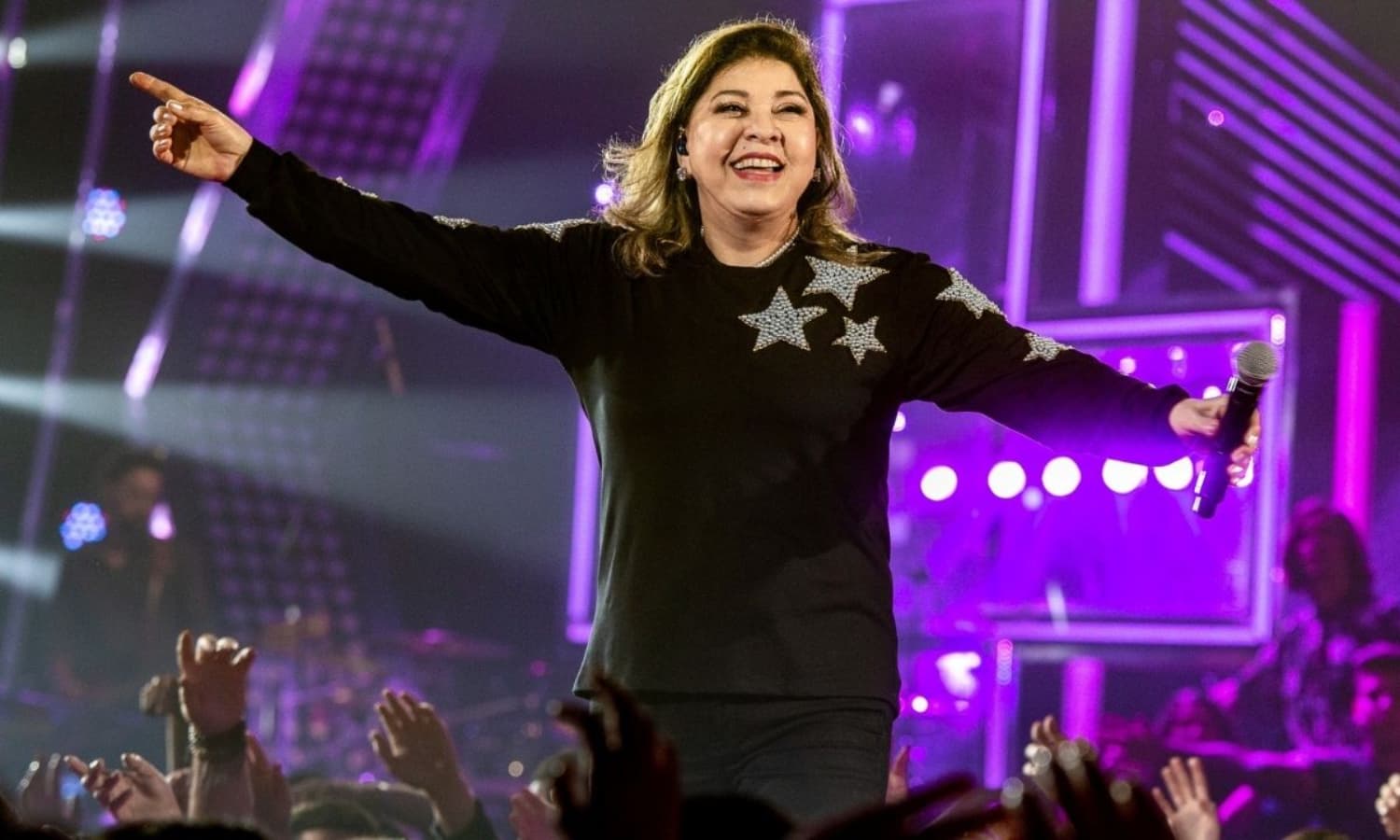 https://api.paranaibafm.com.br/mundo-dos-artistas/roberta-miranda-fala-sobre-a-fama-repentina-dentro-da-nova-geracao-sertaneja/attachment/roberta-miranda/