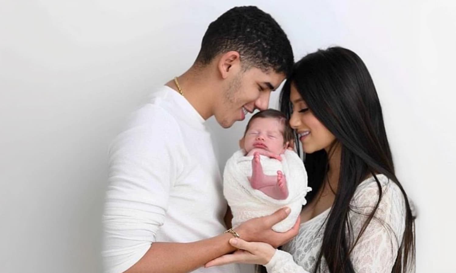 https://api.paranaibafm.com.br/mundo-dos-artistas/filho-de-ze-vaqueiro-recebe-alta-hospitalar-pela-primeira-vez/attachment/arthur-volta-para-casa/
