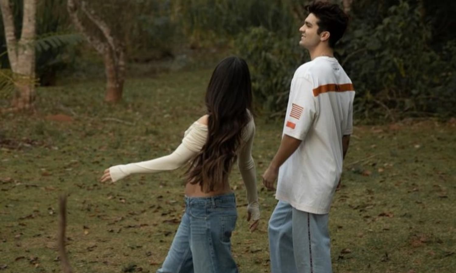 https://api.paranaibafm.com.br/mundo-dos-artistas/luan-santana-celebra-paternidade-e-faz-reflexao-emocionante/attachment/luan-santana-e-jade-magalhaes-2/