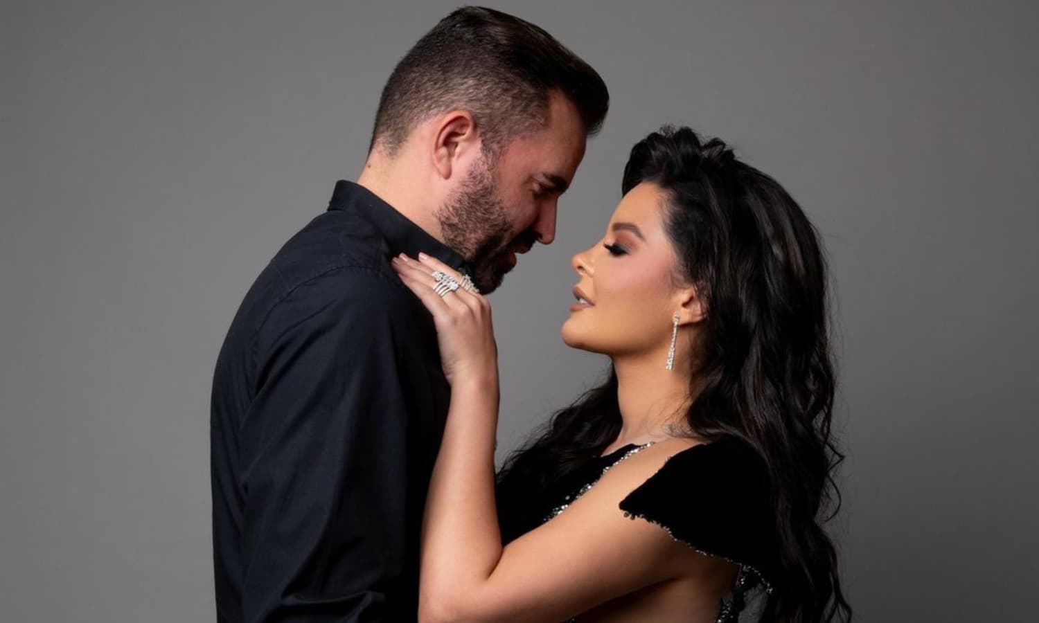 https://api.paranaibafm.com.br/mundo-dos-artistas/maraisa-e-fernando-moco-anunciam-data-do-casamento/attachment/maraisa-marca-data-do-casamento/