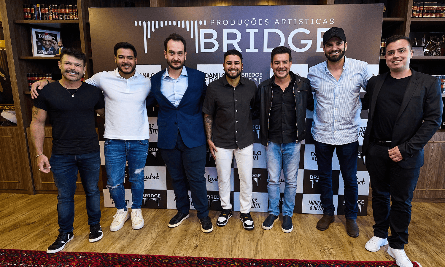 https://api.paranaibafm.com.br/mundo-dos-artistas/marcos-belutti-firmam-parceria-com-bridge-producoes/attachment/foto-site-paranaiba-fm-25-2/