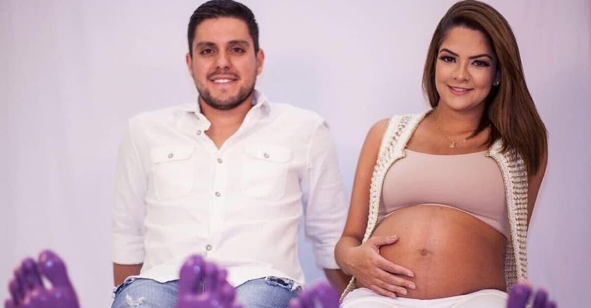 https://api.paranaibafm.com.br/mundo-dos-artistas/noticias/nasce-o-primeiro-filho-de-maria-cecilia-rodolfo/attachment/c0f31df6dcc1c813584326310825f575/