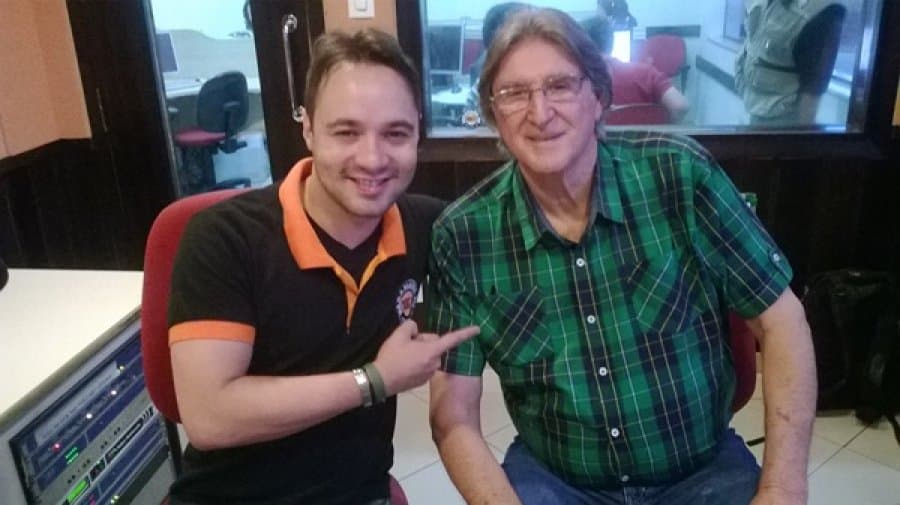 https://api.paranaibafm.com.br/mundo-dos-artistas/noticias/paranaiba-fm-recebe-visita-de-sergio-reis-_14-02-2014_73846-htm/attachment/c70c77b12d959e7b17e0c7f3dd5f7bfd/
