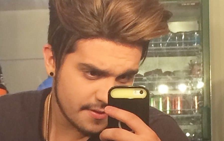https://api.paranaibafm.com.br/mundo-dos-artistas/noticias/parabens-luan-santana_13-03-2014_19227-htm/attachment/fa58bdcf72af9932323ba770c41c51de/