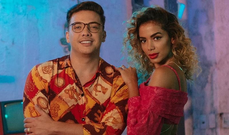 https://api.paranaibafm.com.br/mundo-dos-artistas/noticias/wesley-safadao-mostra-bastidores-de-clipe-com-anita/attachment/anitta/