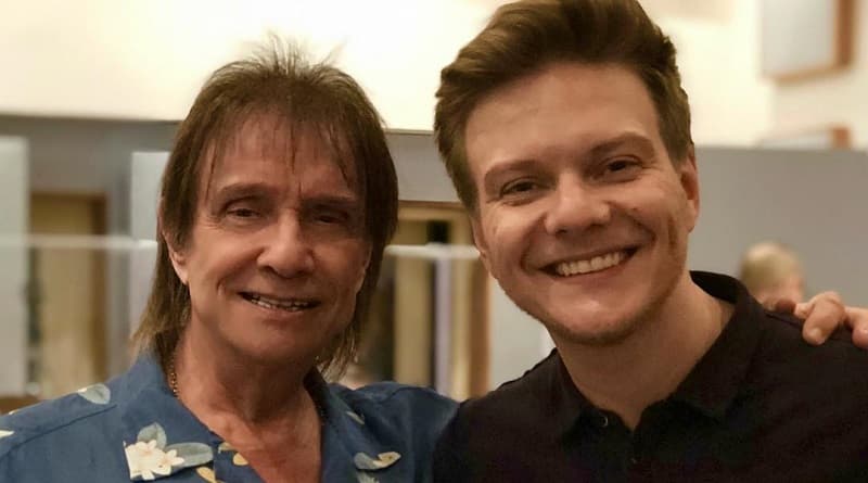 https://api.paranaibafm.com.br/mundo-dos-artistas/michel-telo-ensaia-musica-com-roberto-carlos/attachment/michel-2/
