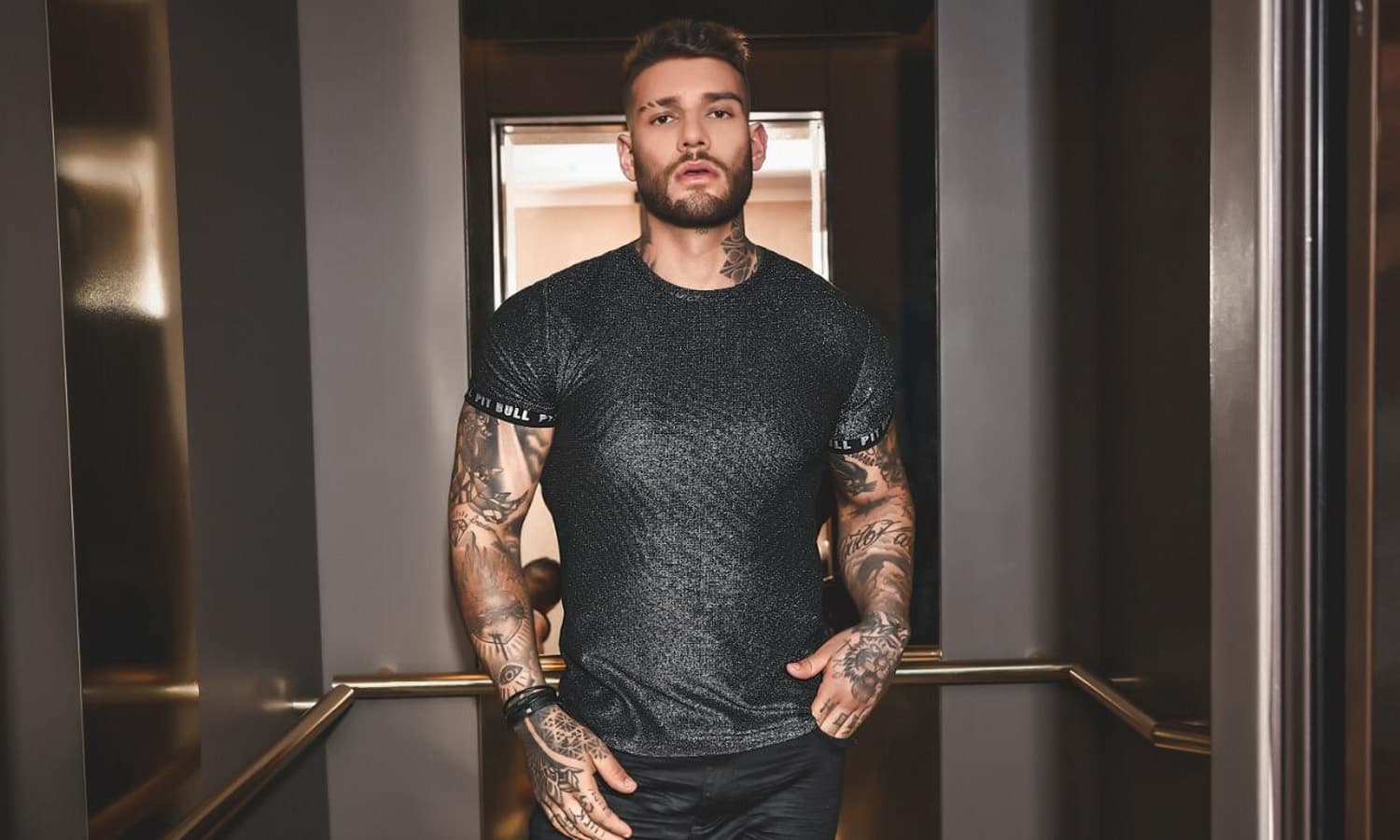 https://api.paranaibafm.com.br/mundo-dos-artistas/lucas-lucco-se-afasta-dos-palcos-e-tera-que-passar-por-cirurgia/attachment/lucas-lucco-capa-site/