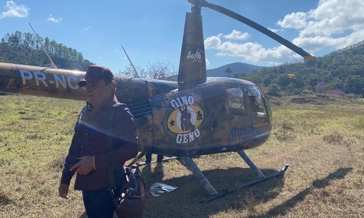 https://api.paranaibafm.com.br/mundo-dos-artistas/gino-e-geno-passam-por-pouso-forcado-de-helicoptero-apos-problema-mecanico/attachment/gino-e-geno-helicoptero/