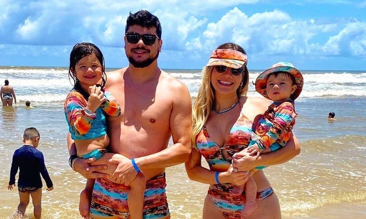 https://api.paranaibafm.com.br/mundo-dos-artistas/cristiano-da-dupla-com-ze-neto-aproveita-dia-de-praia-em-familia/attachment/cristiano-praia-familia/
