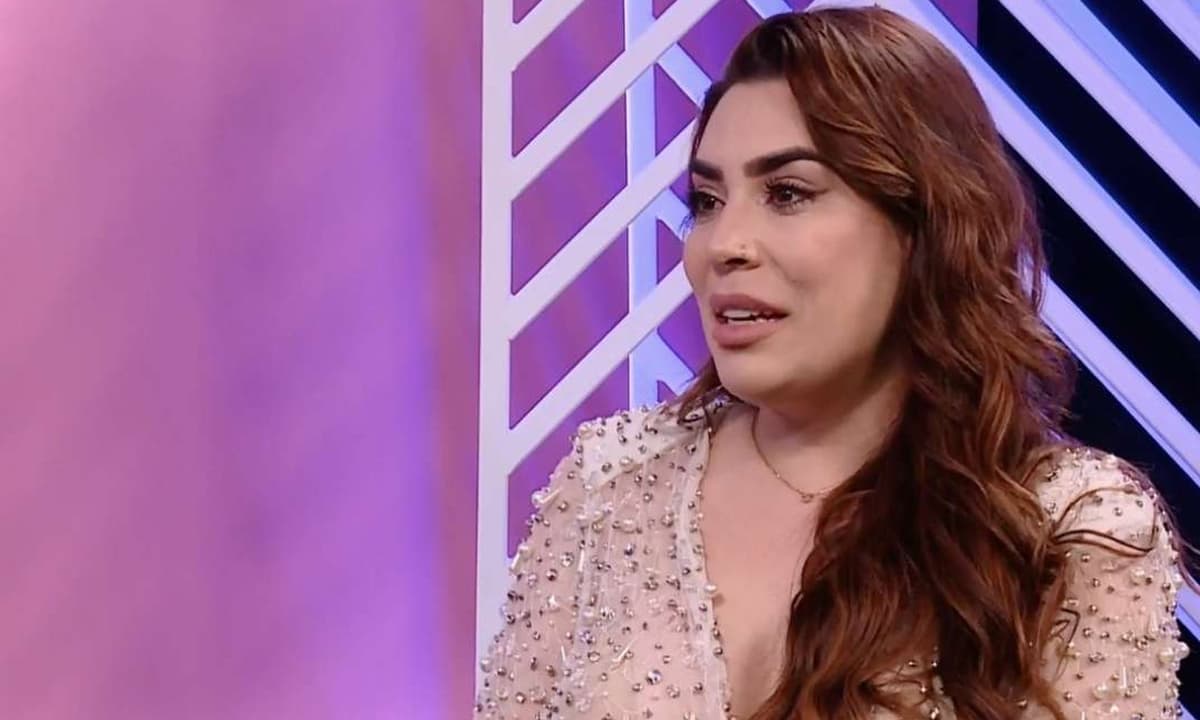 https://api.paranaibafm.com.br/mundo-dos-artistas/naiara-azevedo-e-eliminada-no-bbb-22-e-se-diverte-com-memes/attachment/naiara-azevedo-bbb-eliminada/