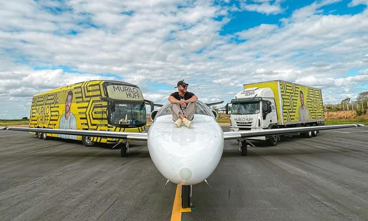 https://api.paranaibafm.com.br/mundo-dos-artistas/aviao-do-cantor-murilo-huff-sai-da-pista-no-aeroporto-de-goiania/attachment/murilo-huff-4/