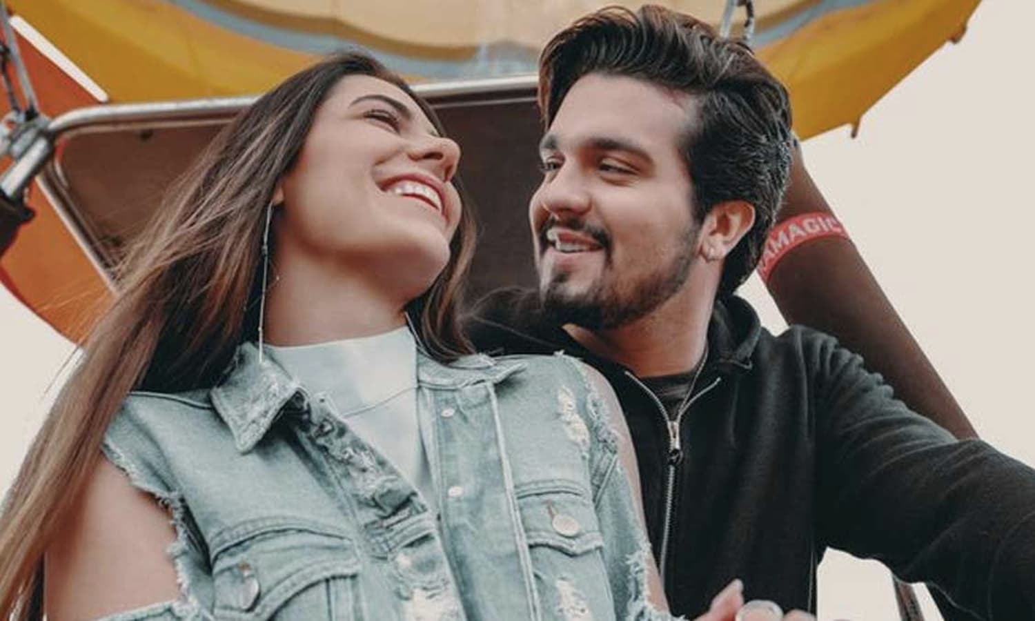 https://api.paranaibafm.com.br/mundo-dos-artistas/luan-santana-e-jade-magalhaes-confirmaram-noivado/attachment/luan-e-jade-4/