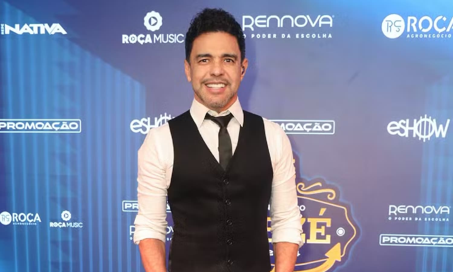 https://api.paranaibafm.com.br/mundo-dos-artistas/zeze-di-camargo-estreia-cruzeiro-solo-com-muita-musica-e-emocao/attachment/zeze-di-camargo-3/