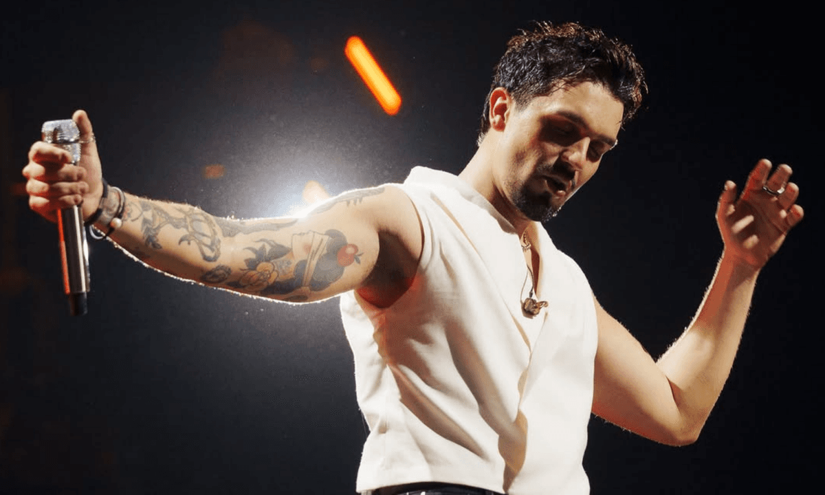https://api.paranaibafm.com.br/mundo-dos-artistas/luan-santana-reune-45-mil-pessoas-no-rio-com-a-turne-registro-historico/attachment/foto-site-paranaiba-fm-2026-05-18t085859-836/