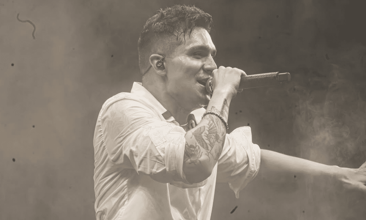 https://api.paranaibafm.com.br/mundo-dos-artistas/luan-santana-anuncia-ultimos-shows-da-turne-registro-historico/attachment/foto-site-paranaiba-fm-2026-06-03t092246-498/