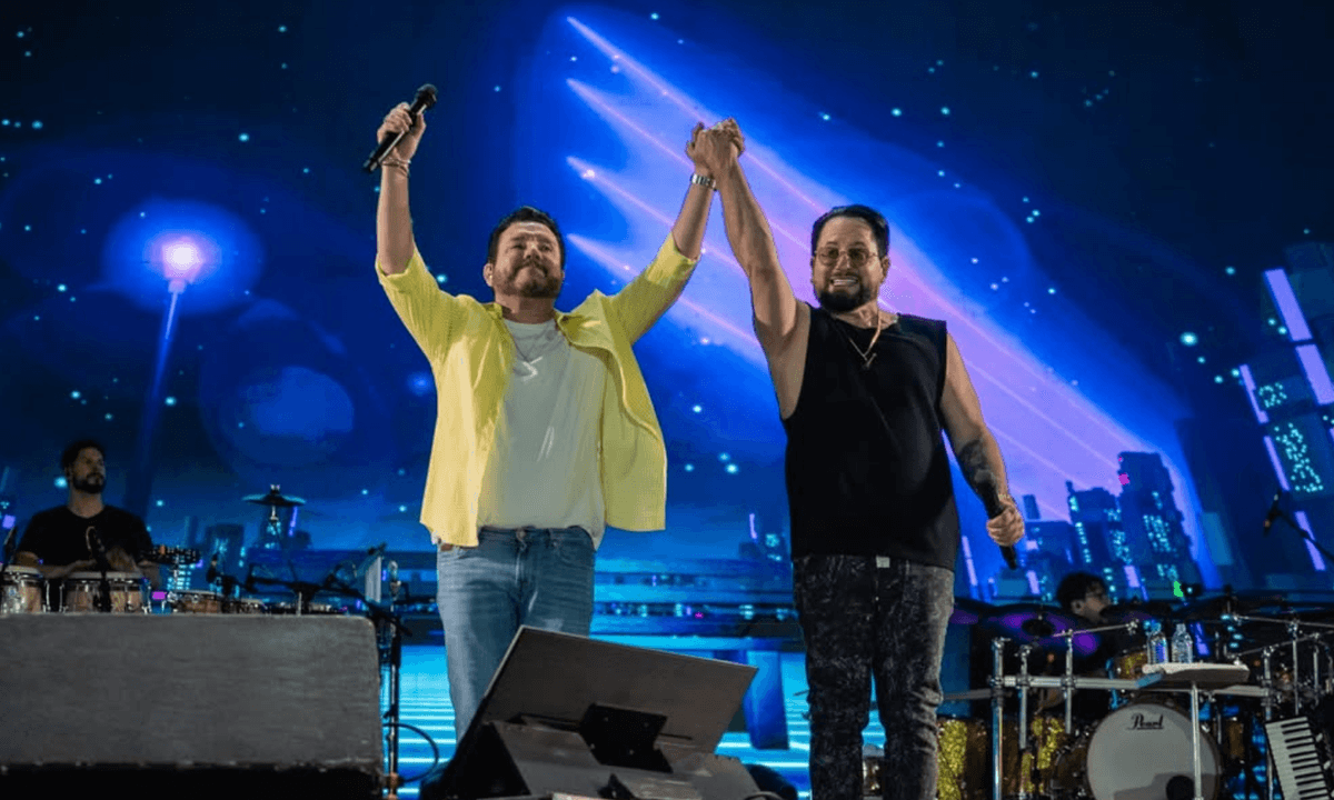 https://api.paranaibafm.com.br/mundo-dos-artistas/bruno-marrone-celebram-recorde-de-publico-em-americana/attachment/foto-site-paranaiba-fm-2026-06-15t082552-086/